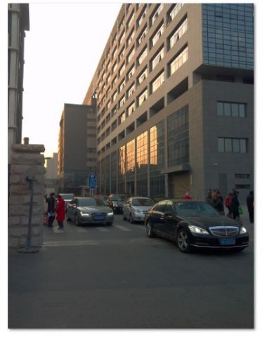 QQ截图20121204230124.jpg