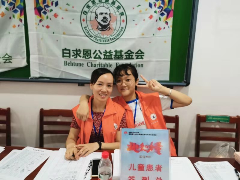 依依妈.jpg